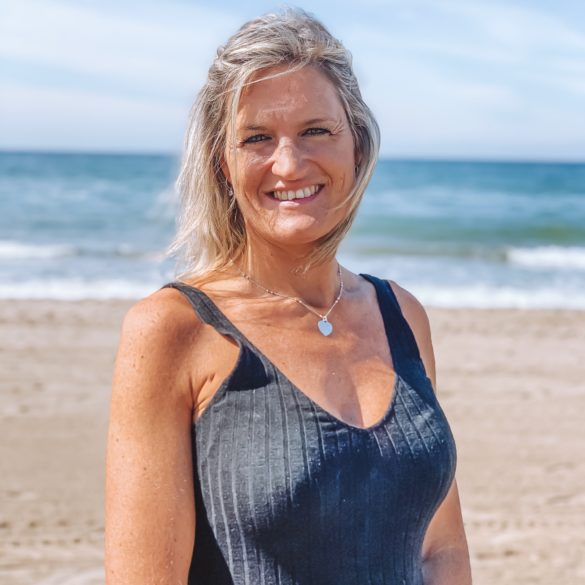 Amanda Jardine Amanda Jardine
