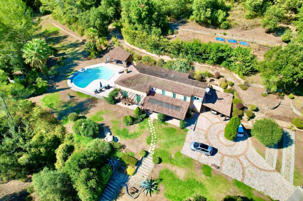 Moving Near the Coast? Come to Valbonne!